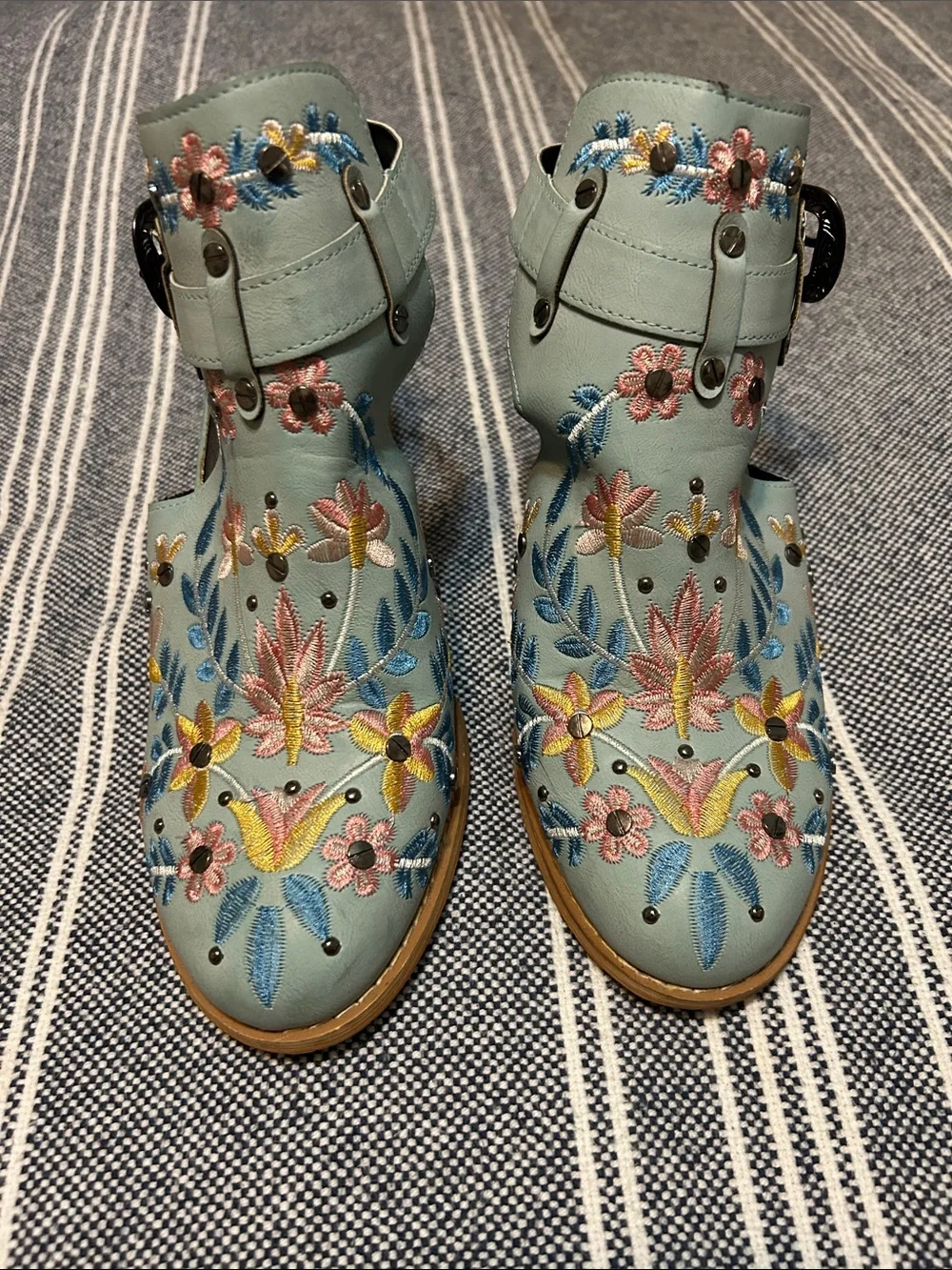 Women Chunky Heel Embroidery Buckle Boots Blue w/Flower Size 10 - Picture 1 of 7
